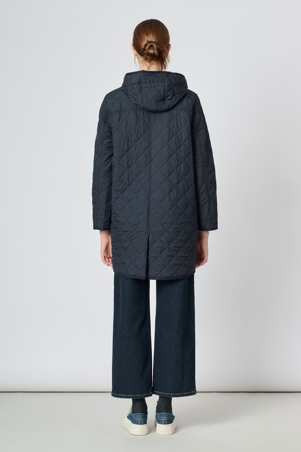 BCBG - 점퍼 - [24WT] 후드 퀼팅 점퍼 - DARK NAVY B4W9R17056