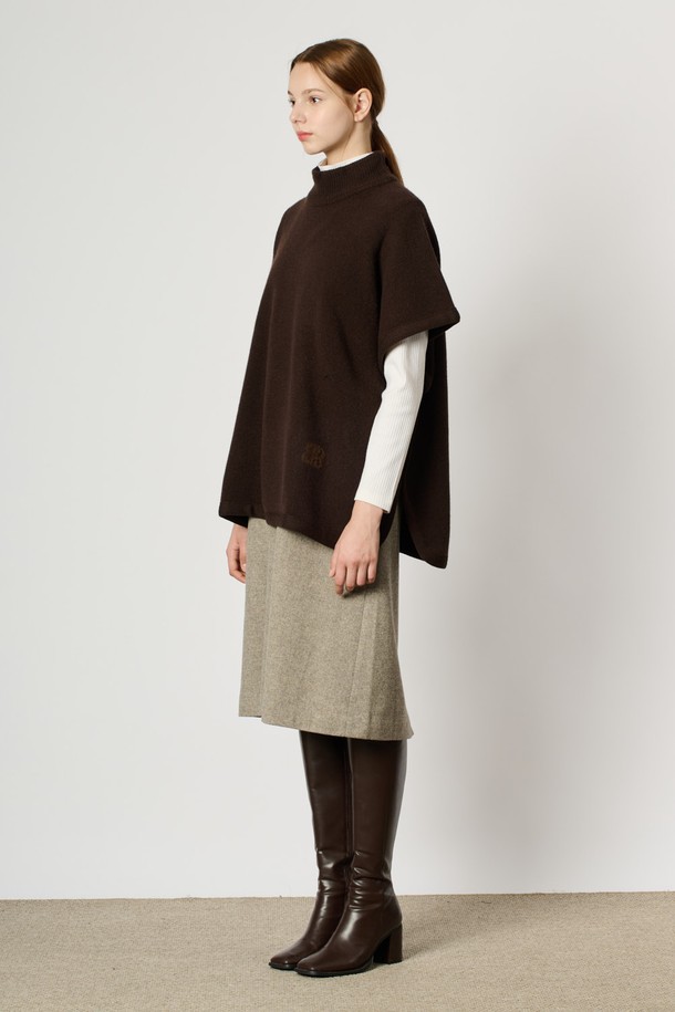 BCBG - 스웨터 - [24WT] 하이넥 니트 케이프 - BROWN B4WAK51474