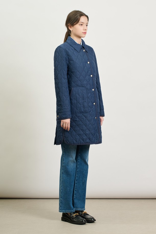 BCBG - 점퍼 - [25SP] 롱 다이아 퀼팅 점퍼  - NAVY B5S1R10155