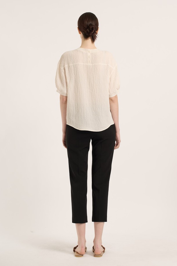 BCBG - 블라우스 - [25SM] 쉐이크 반팔 블라우스 - CREAM B5B4B48314