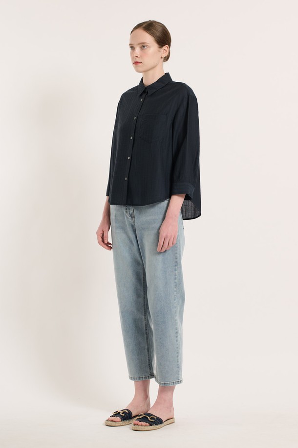 BCBG - 셔츠 - [25SU] 세로결 텐셀 셔츠 - NAVY B5M4B48355