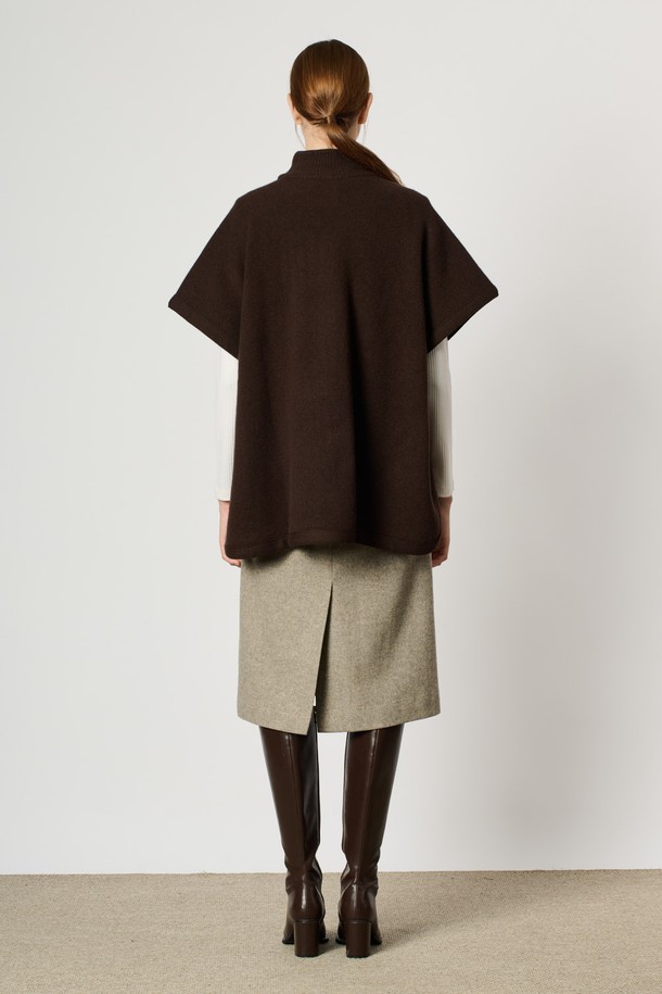 BCBG - 스웨터 - [24WT] 하이넥 니트 케이프 - BROWN B4WAK51474