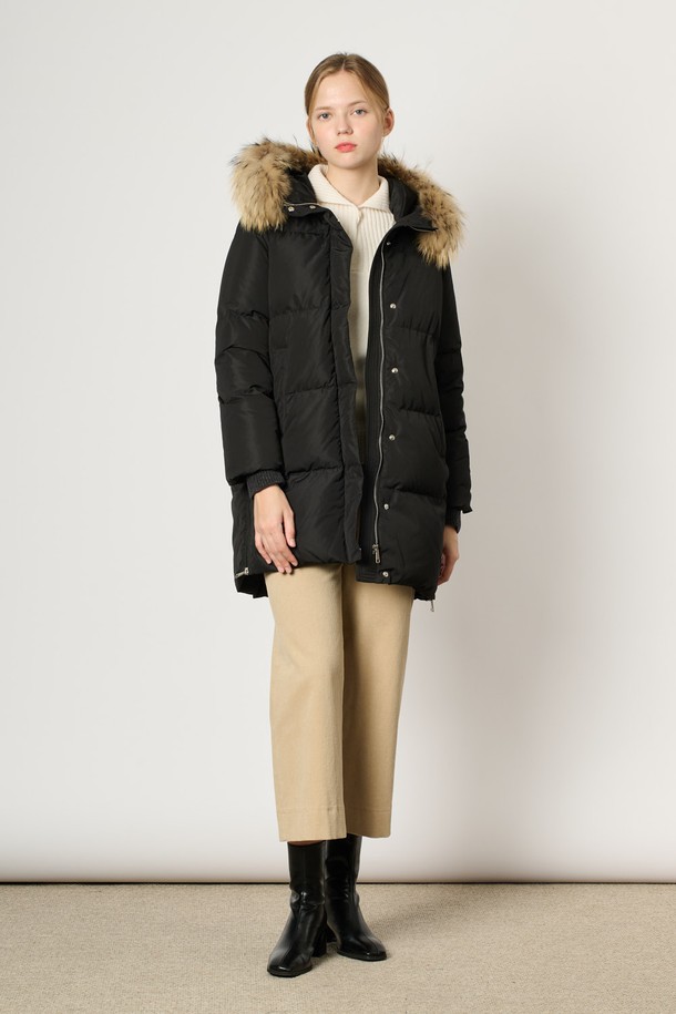 BCBG - 패딩 - [24WT] 라쿤 퍼 넥 다운 - BLACK B4WAF84299