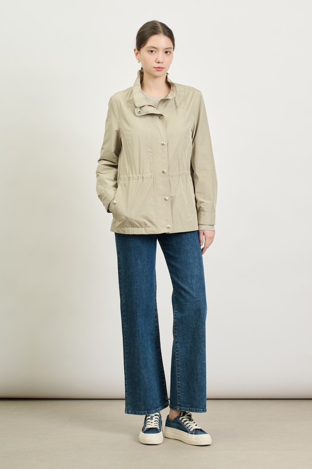 BCBG - 점퍼 - [25SP] 프릴넥 점퍼 - LIGHT KHAKI B5S2R12581