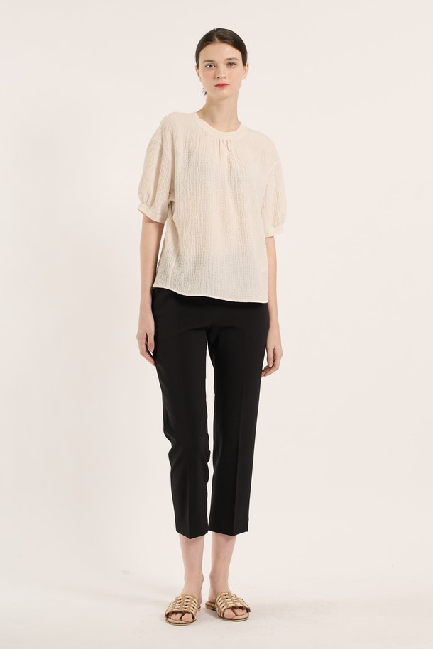 BCBG - 블라우스 - [25SM] 쉐이크 반팔 블라우스 - CREAM B5B4B48314