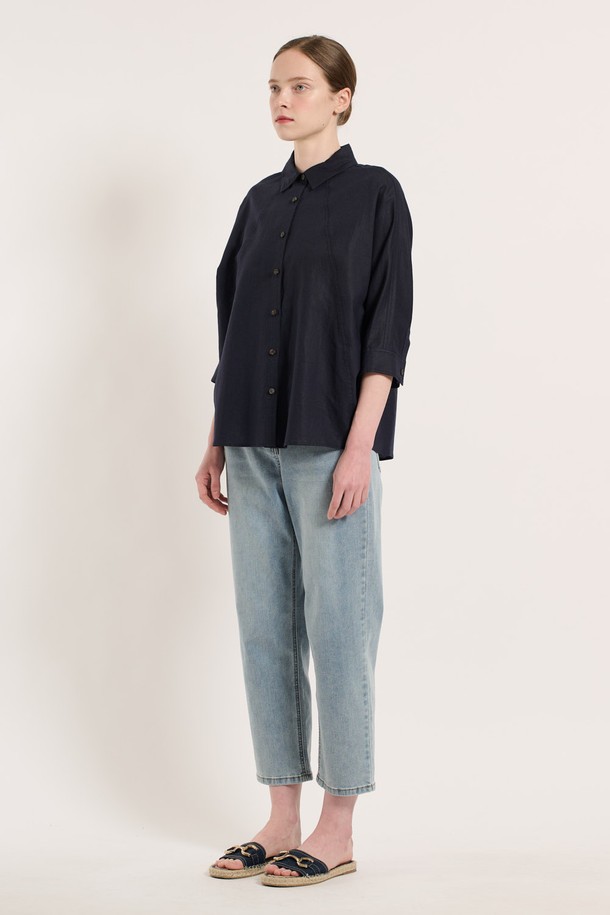 BCBG - 셔츠 - [25SU] 사선 린넨 셔츠 - NAVY B5M4B48455