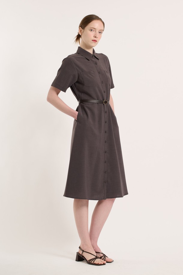 BCBG - 반소매 원피스 - [25SU] 벨티드 투포켓 원피스 - KHAKI B5M4O68345