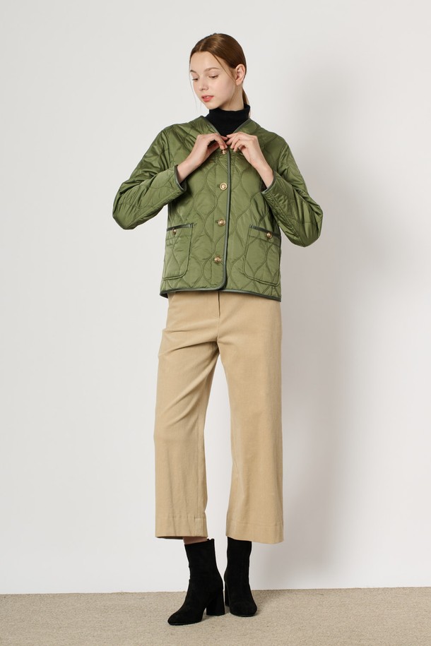 BCBG - 패딩 - [24WT] 웨이브 퀼팅 점퍼 - KHAKI B4W9R13445