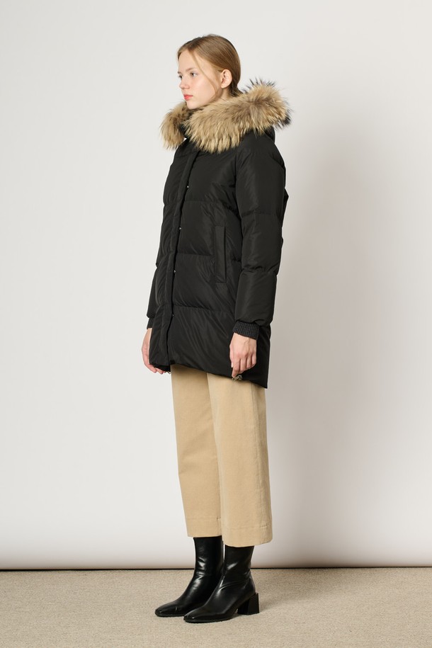 BCBG - 패딩 - [24WT] 라쿤 퍼 넥 다운 - BLACK B4WAF84299