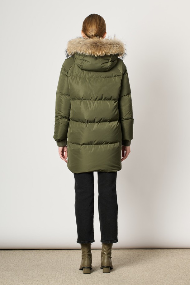 BCBG - 패딩 - [24WT] 라쿤 퍼 넥 다운 - KHAKI B4WAF84282