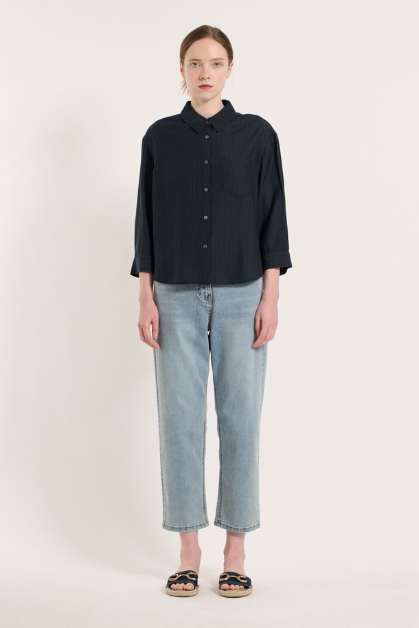 BCBG - 셔츠 - [25SU] 세로결 텐셀 셔츠 - NAVY B5M4B48355