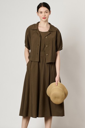 [24SU]슬리브리스 원피스 & 블라우스 탑 - Khaki Brown B4M5O64685