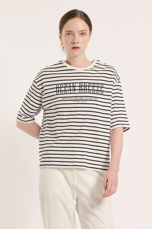 [25SU] 오션 브리즈 스트라이프 티셔츠 - NAVY B5M4X48155