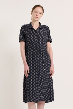 [25SU] 에스닉 프린팅 벨티드 원피스 - NAVY B5M5O69055