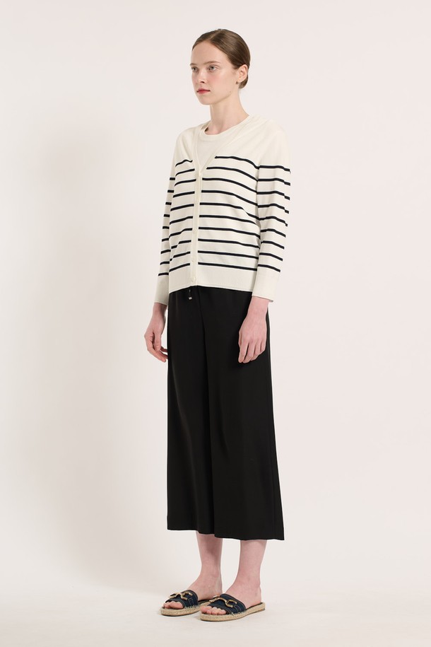 BCBG - 가디건 - [25SU] 스트라이프 브이넥 니트 가디건 - OFF WHITE B5M3K27112