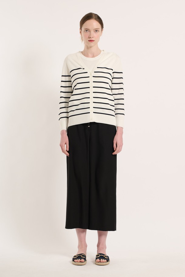 BCBG - 가디건 - [25SU] 스트라이프 브이넥 니트 가디건 - OFF WHITE B5M3K27112
