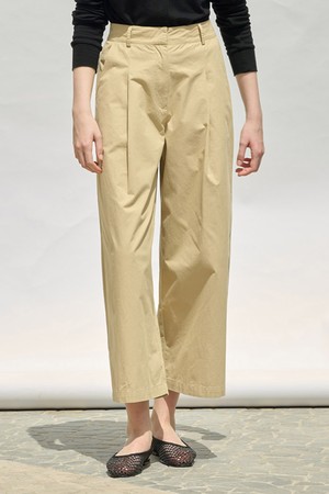 25SP] LACE CAPRI PANTS (BLACK)_MARGARIN FINGERS - 코오롱몰