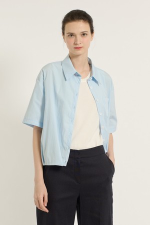 [25SU] 턱 포인트 자수 블라우스 - SKY BLUE B5B4G47352