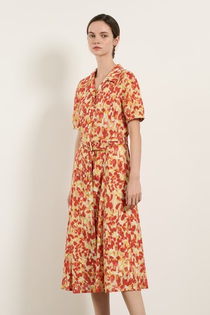 [25SU] 플라워 프린팅 벨티드 원피스 - RED B5M5O65024