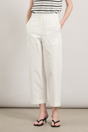 24FW] FRILL POCKET PANTS (WHITE)_MARGARIN FINGERS - 코오롱몰