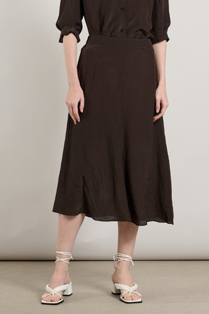 [25SU] 머메이드 스커트 - BROWN A5M4S22574