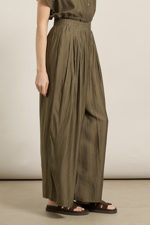 [25FA] 크링클 팬츠 - DARK KHAKI A5F7P39183