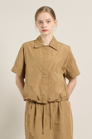 [25FA] 절개디테일 반팔블라우스 - DARK BEIGE A5F7B41073