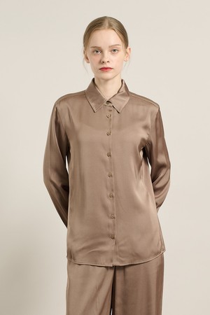 [25FA] 새틴 베이직블라우스 - GOLD A5F8B42630