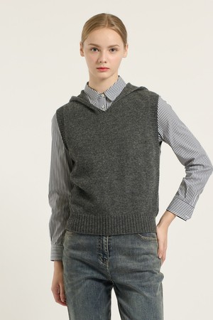 [25WT] 홀가 후드 베스트 - CHARCOAL GRAY B5D9K57198