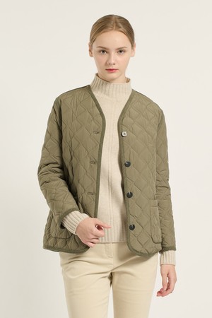 [25WT] 브이넥 바인딩 퀼팅 - KHAKI B5D9G87645