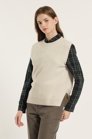 [25WT] 슬릿 디테일 라운드넥 니트 베스트 - LIGHT M GRAY B5D9K50196