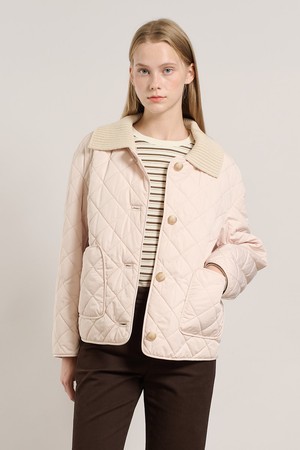 [25WT] 니트 카라 퀼팅 점퍼 - LIGHT BEIGE A5W9R10171