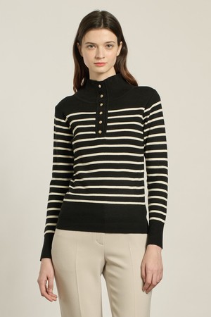 [26SP] 스트라이프 하이넥 풀오버 - BLACK B6A1K47899