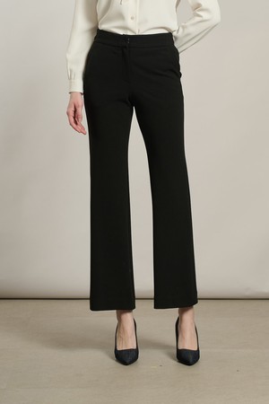 [26SP] 뒤밴드 부츠컷 팬츠 - BLACK A6S2P31399