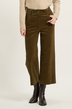 [26SP] 코듀로이 클래식팬츠 - OLIVE B6A1P31044
