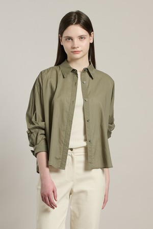 [26SU] 면 베이직 블라우스 - KAHKI A6M4B43480