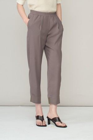 [26SU] 밑단 시보리 배색 팬츠  - KHAKI A6M4P32445