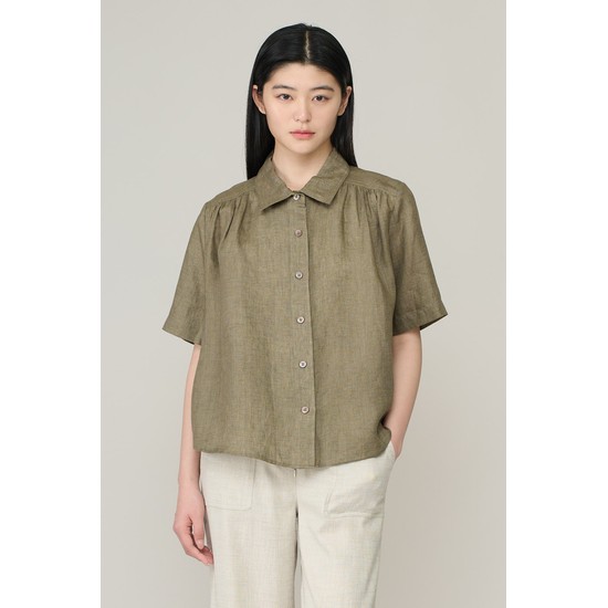 [26SU] 린넨 하프슬리브 블라우스 - KHAKI A6M4B43645