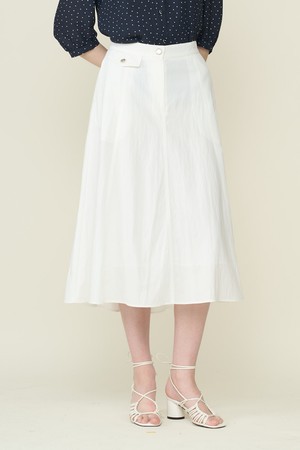 [26SU] 포켓 플레어 스커트 - OFF WHITE B6B3S20312