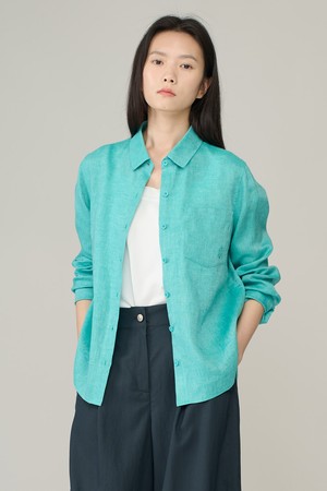 [26SU] 포켓자수 린넨 블라우스 - TURQUOISE A6M4B41749