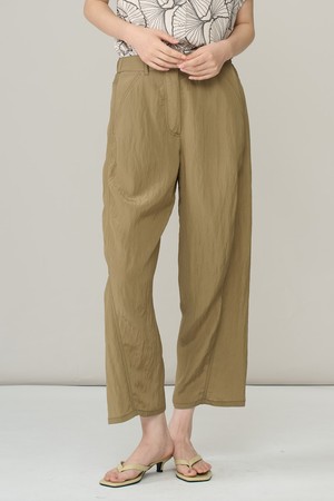 [26SU] 나일론 경량 배기팬츠 - KHAKI A6M4P32345