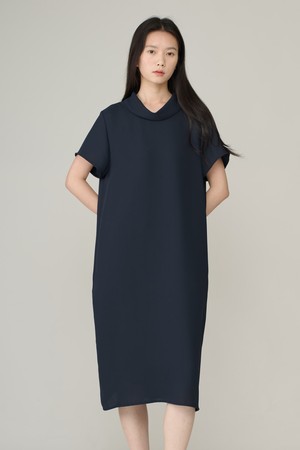 [26SU] 소프트 카울넥 코쿤 원피스 - DARK NAVY A6M4O61156