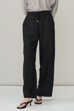 [26SU] 루즈핏 팬츠 - BLACK A6M5P38299