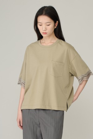 [26SU] 소매 레이스 배색 반팔 티셔츠 - KHAKI A6M5X43345