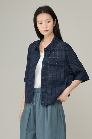 [26SU] 자수 배색 블라우스 - DARK NAVY A6M5B45456