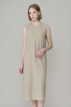 [26FA] 슬리브리스 롱 원피스 - LIGHT BEIGE A6F7O60671