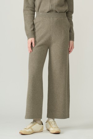 [26WT] 더블포켓 니트팬츠 - KHAKI B6D9K30545