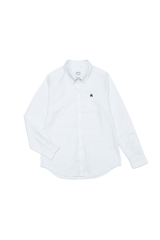 세련된 스타일을 연출하는 여성 OCBD 셔츠(그린)입니다. 옥스포드 원단을 사용하여 부드러운 촉감과 고급스러운 분위기를 선사하며, 주름 방지 처리로 오랫동안 깔끔하게 착용할 수 있습니다. 신축성이 우수하여 편안한 활동성을 보장하며, 레귤러핏과 차이나칼라 디자인으로 클래식하면서도 베이직한 스타일을 완성합니다. 오피스룩, 출근룩은 물론 미니멀, 캐주얼 스타일까지 폭넓게 활용 가능하며, 가먼트 워싱 처리로 자연스러운 멋을 더했습니다. 사계절 내내 활용 가능한 실용적인 아이템입니다.
