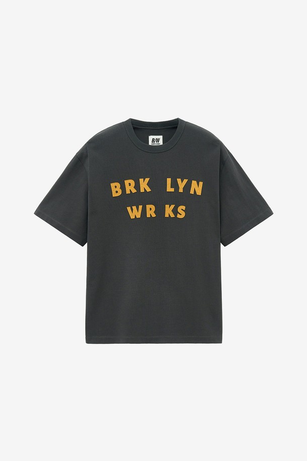 BROOKLYN WORKS - 티셔츠 - 레터링 패치 티셔츠_챠콜
