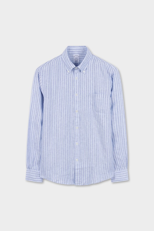 베어드 맥넛 아이리쉬 린넨 스트라이프 스포츠셔츠 (블루)는 부드러운 촉감의 린넨 소재로 제작되어 여름철에도 시원하게 착용 가능한 남성용 셔츠입니다. 클래식한 무드의 스트라이프 패턴과 릴랙스핏 디자인이 편안하면서도 세련된 스타일을 연출하며, 긴 소매 기장과 버튼다운 네크라인이 특징입니다. 왼쪽 가슴 포켓 디테일이 돋보이며, 베어드 맥넛 아이리쉬 린넨 원단을 사용하여 프리미엄 컬러 퀄리티를 자랑합니다. 데이트룩, 카페룩, 비즈니스 캐주얼 등 다양한 TPO에 활용 가능하며, 클래식, 미니멀, 캐주얼 스타일을 즐겨 입는 분들께 추천합니다. 얇은 두께의 셔츠로 흡습 및 속건 기능까지 갖춰 쾌적한 착용감을 선사합니다.
